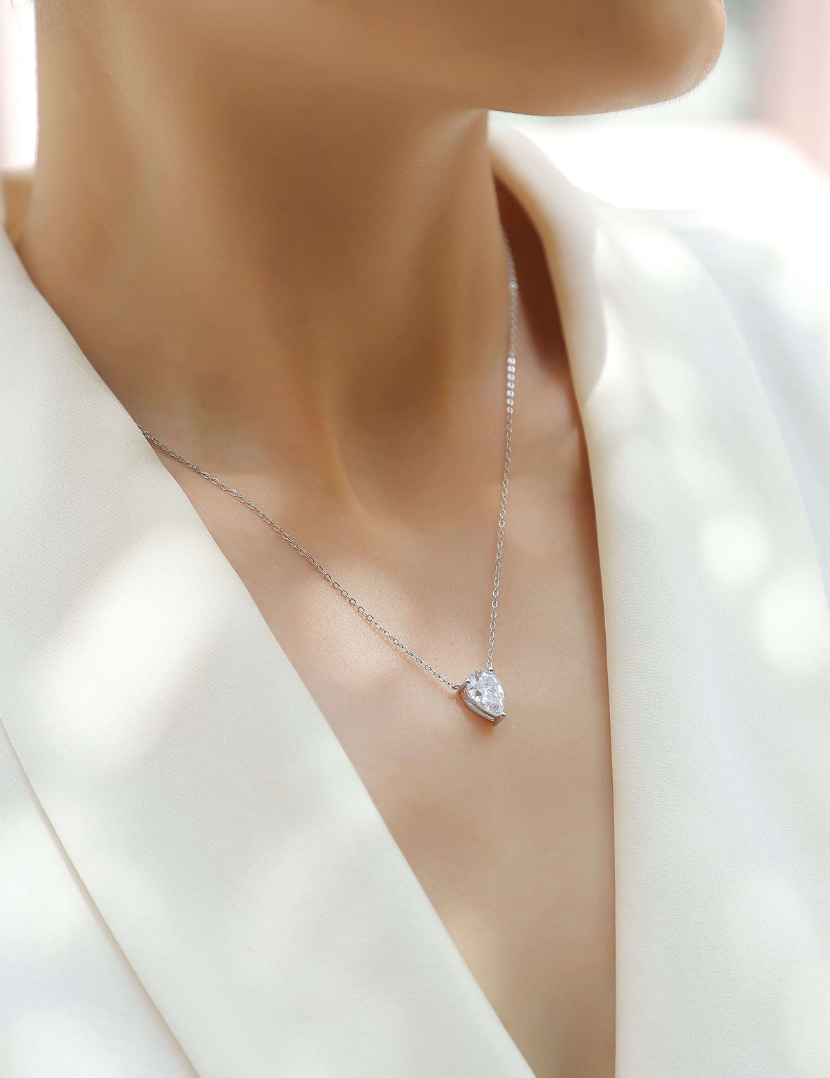 Designer jewelry for her Fashionable Jewelry Pendant Set