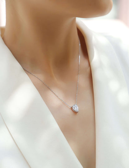 Designer jewelry for her Fashionable Jewelry Pendant Set