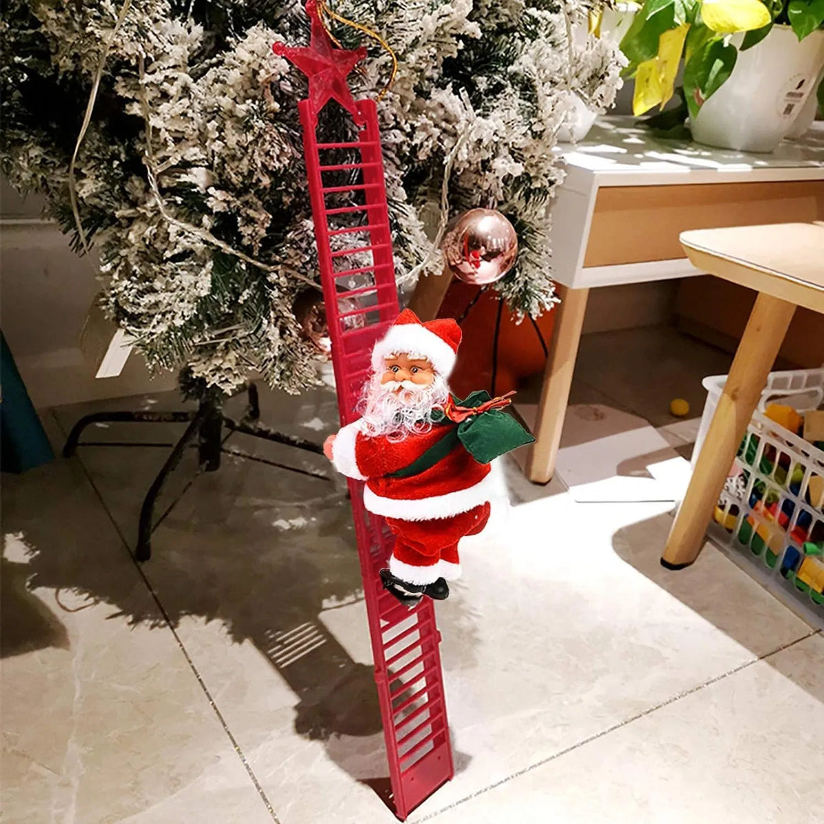 Christmas Electric Climbing Santa with Music &amp; LED Light, Electric Climbing Ladder Santa Claus Doll for Xmas Tree Decorations Hanging Christmas Ornaments Tree Decor Holiday Party Gift Christmas