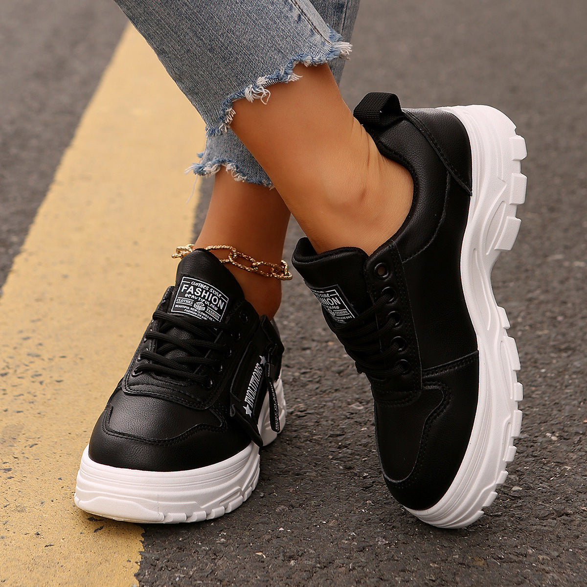 Womens Sports Shoes