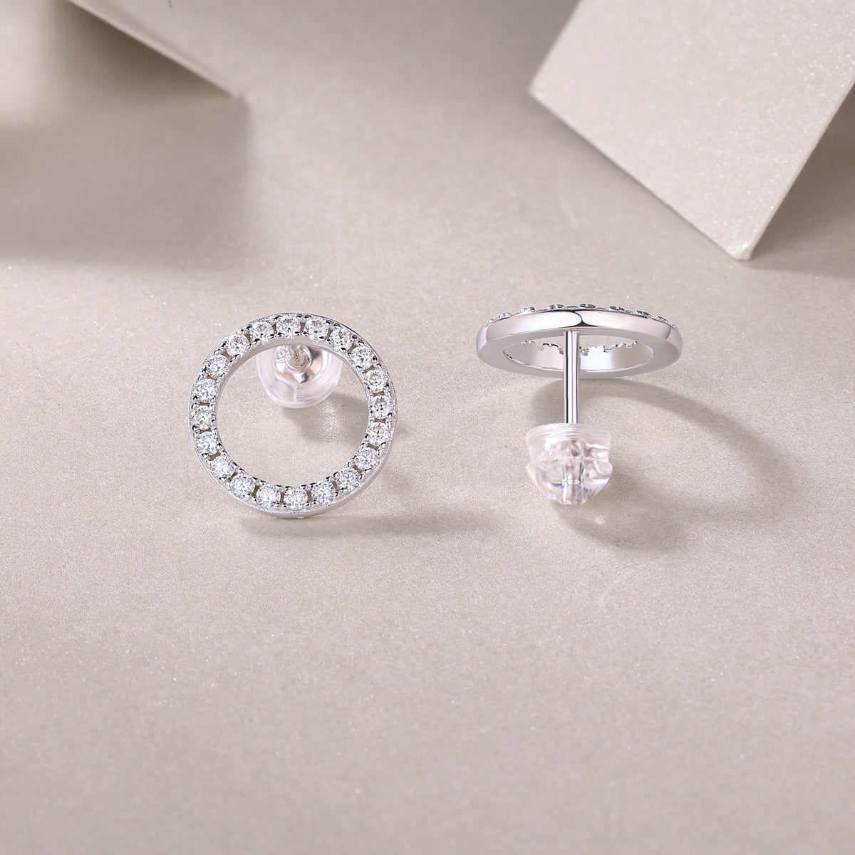 Diamond Stud Earring