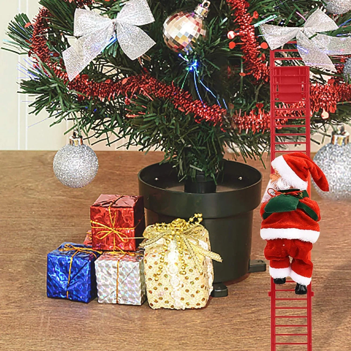 Christmas Electric Climbing Santa with Music &amp; LED Light, Electric Climbing Ladder Santa Claus Doll for Xmas Tree Decorations Hanging Christmas Ornaments Tree Decor Holiday Party Gift Christmas