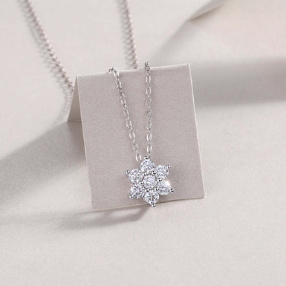 Stylish diamond jewelry Fashionable And Luxurious Diamond Jewelry