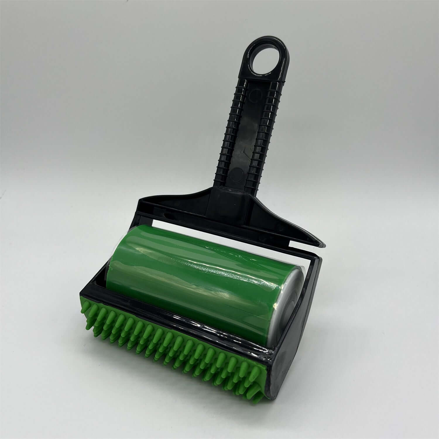 Pet Hair Removal Portable Washable Hair Remover with Adhesive Roller for cleaning pet hair and dust.