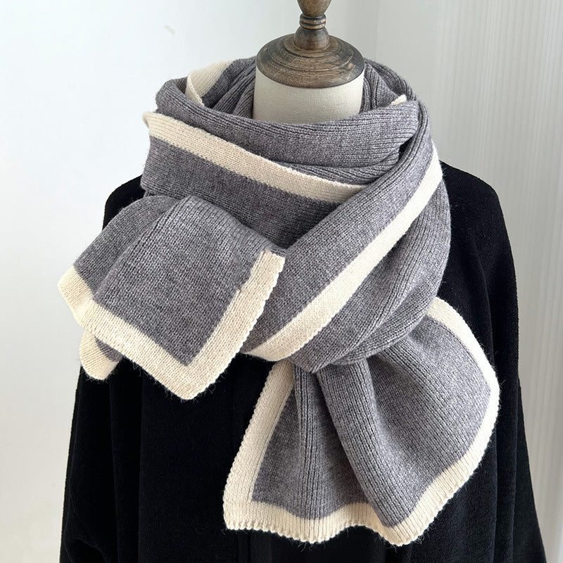 Knitted Wool Scarf Gray