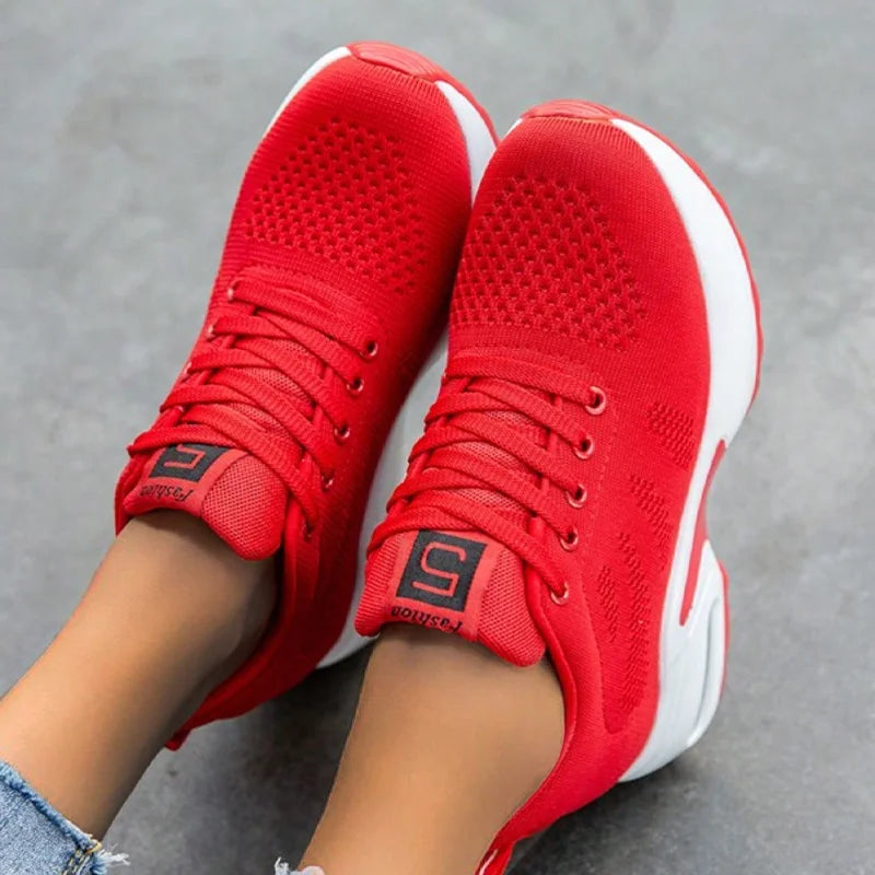 Womens Running Sneaker