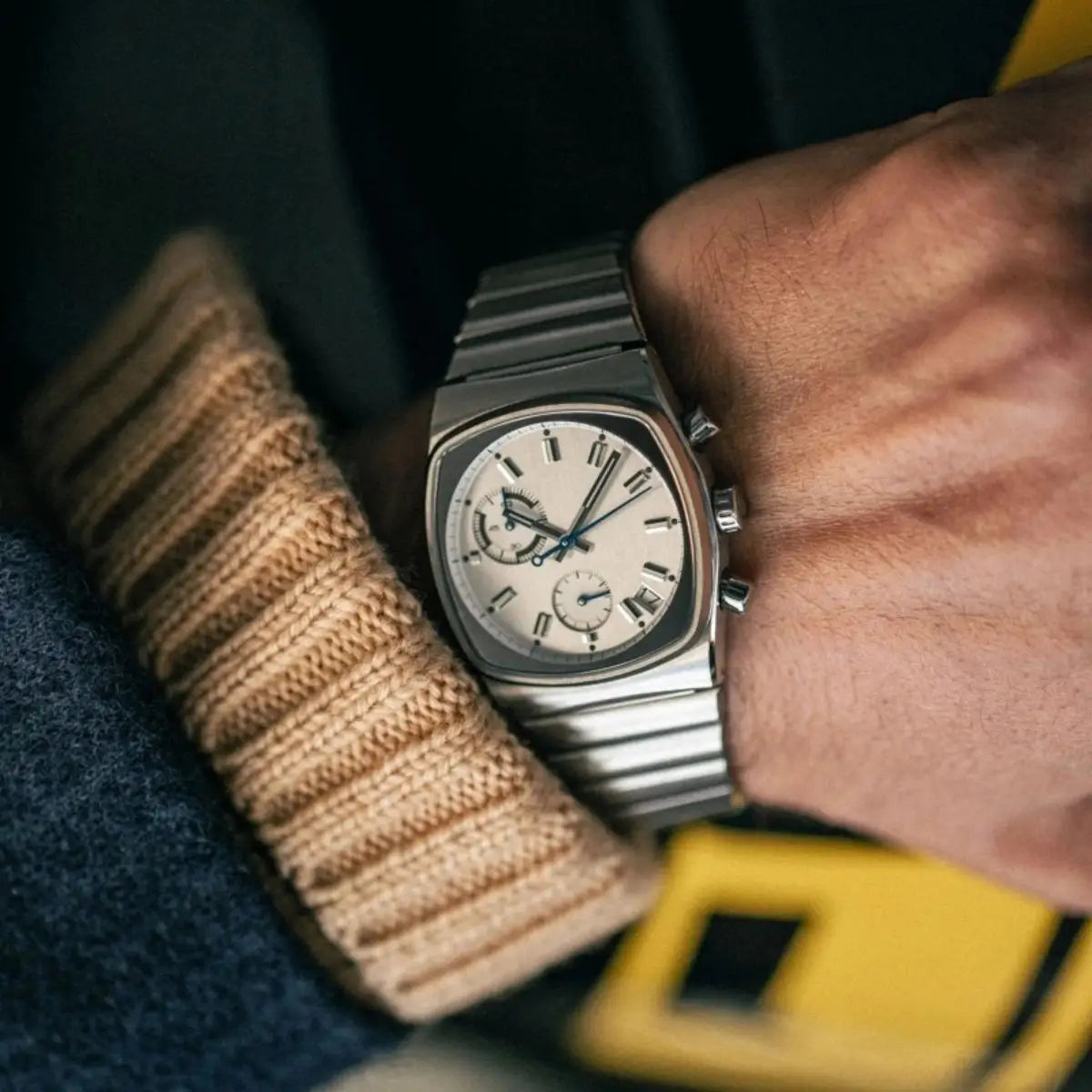 stainless steel quartz wrist watch