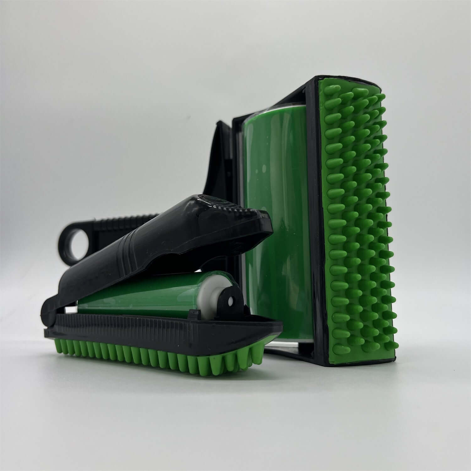 Portable Washable Hair Remover With Adhesive Roller Green